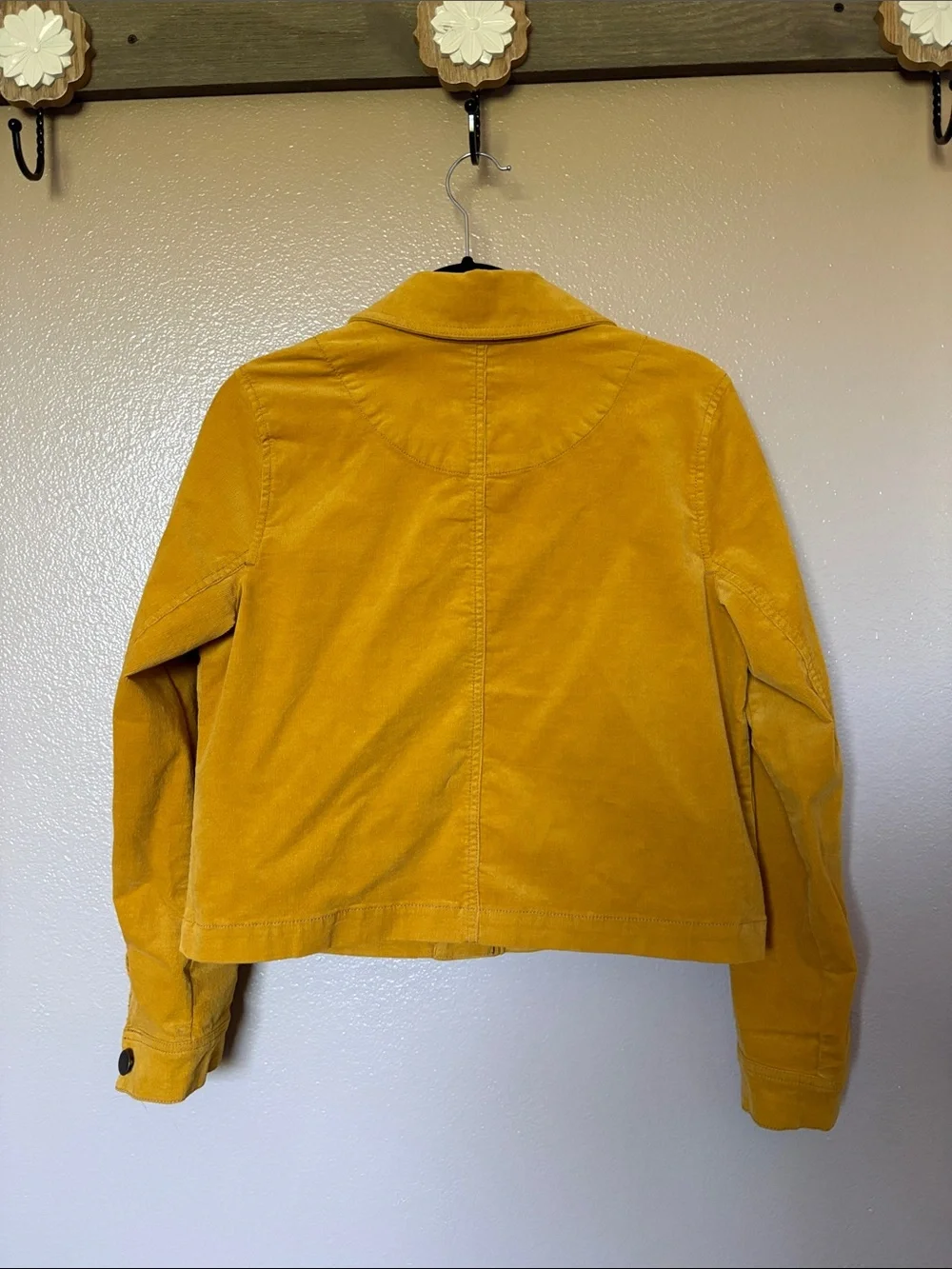 Cabi Citizen Women's Mustard Button-Front Jacket